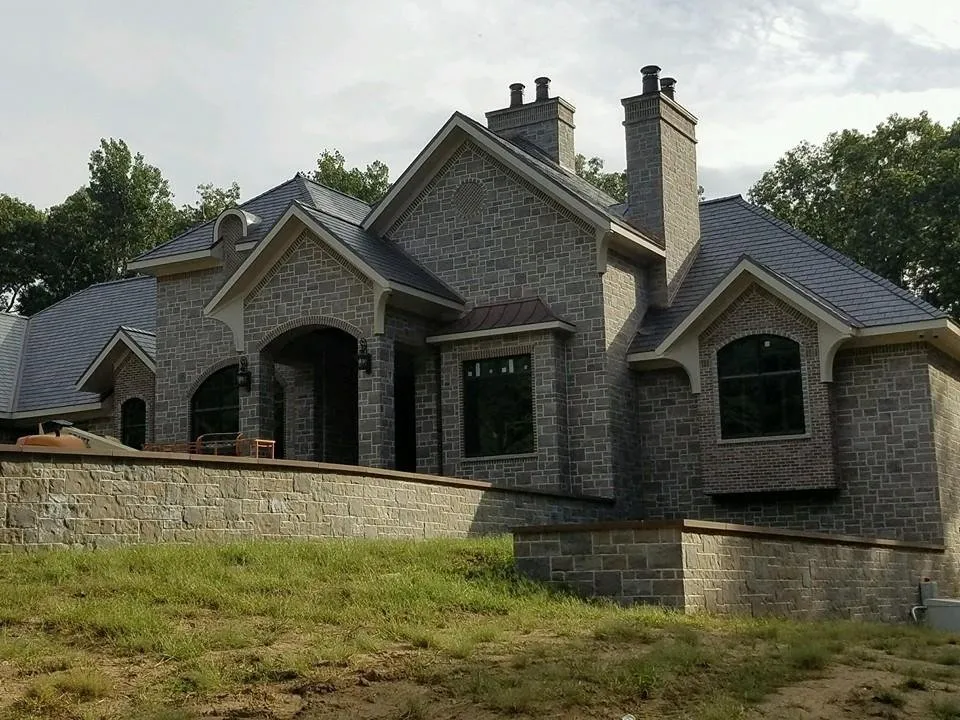 Slide of Cousins Construction