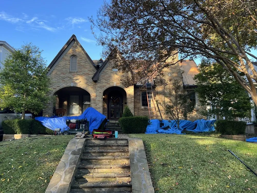 Local residential roofing service with free inspection across DFW, TX - Cowboy General Contractors
