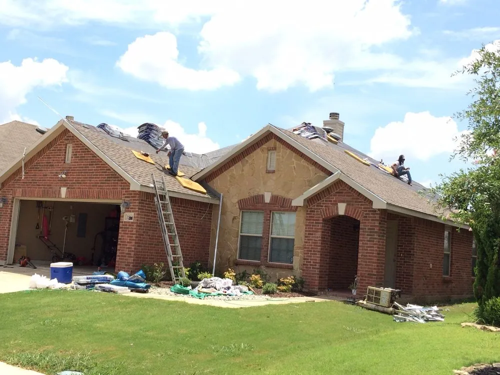 Local shingle roofing service in DFW, TX - Cowboy General Contractors