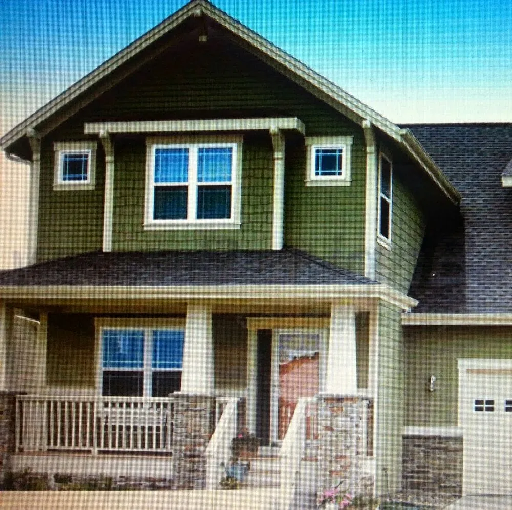 Slide of Coyote Builders