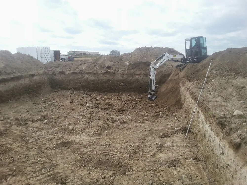 Slide of Coyote Builders