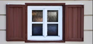 Slide of C&R Commercial Roofing