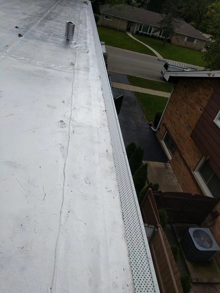 Slide of C&R Commercial Roofing