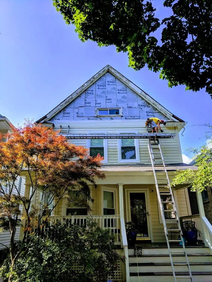 Slide of C&R Commercial Roofing