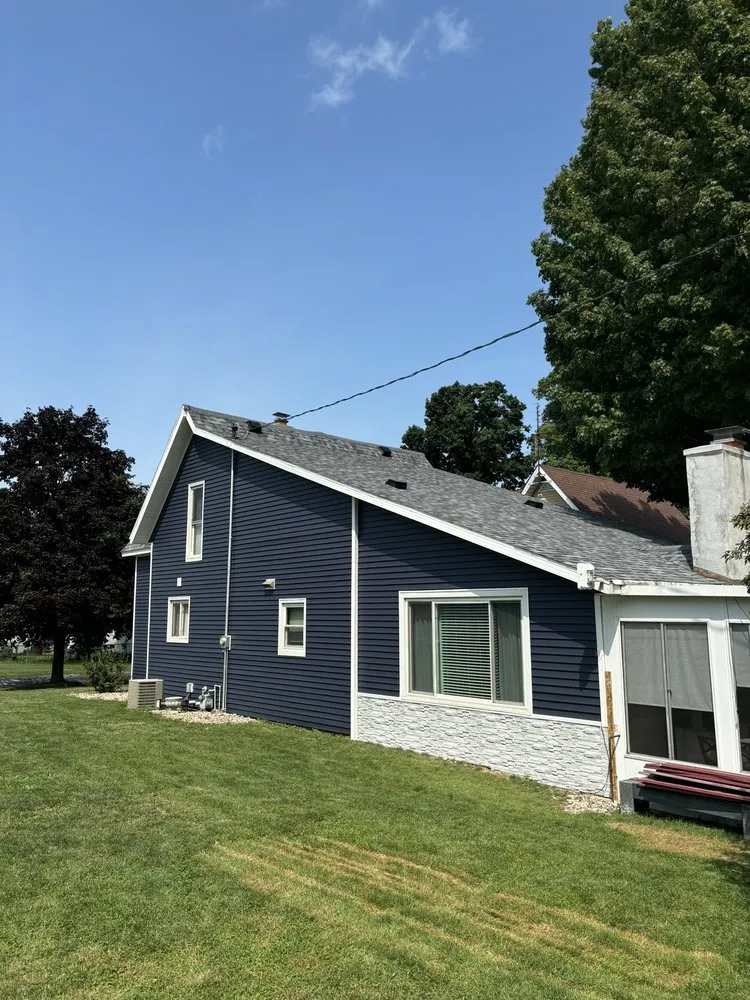 Slide of CR Construction Services