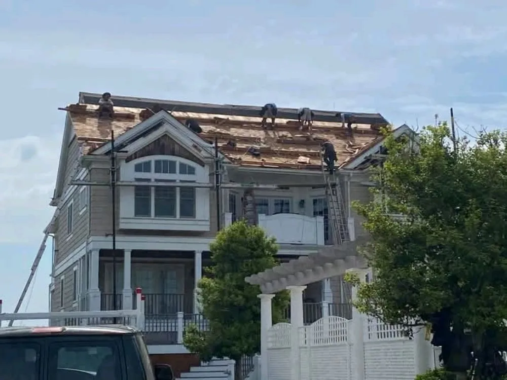 Expert roof repair in Berkeley Township, NJ - Cr Pro Roofers