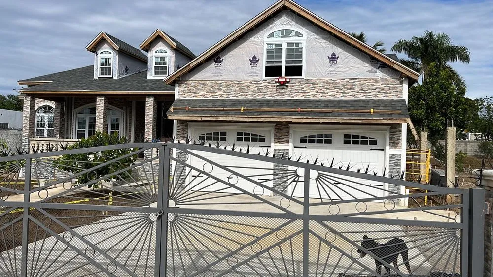 Slide of C&R Roofing