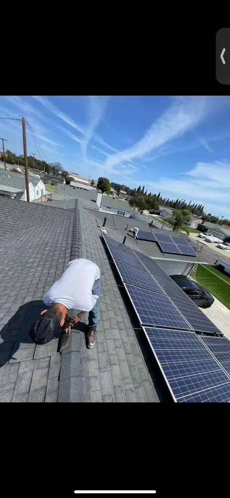 Slide of C&R Roofing