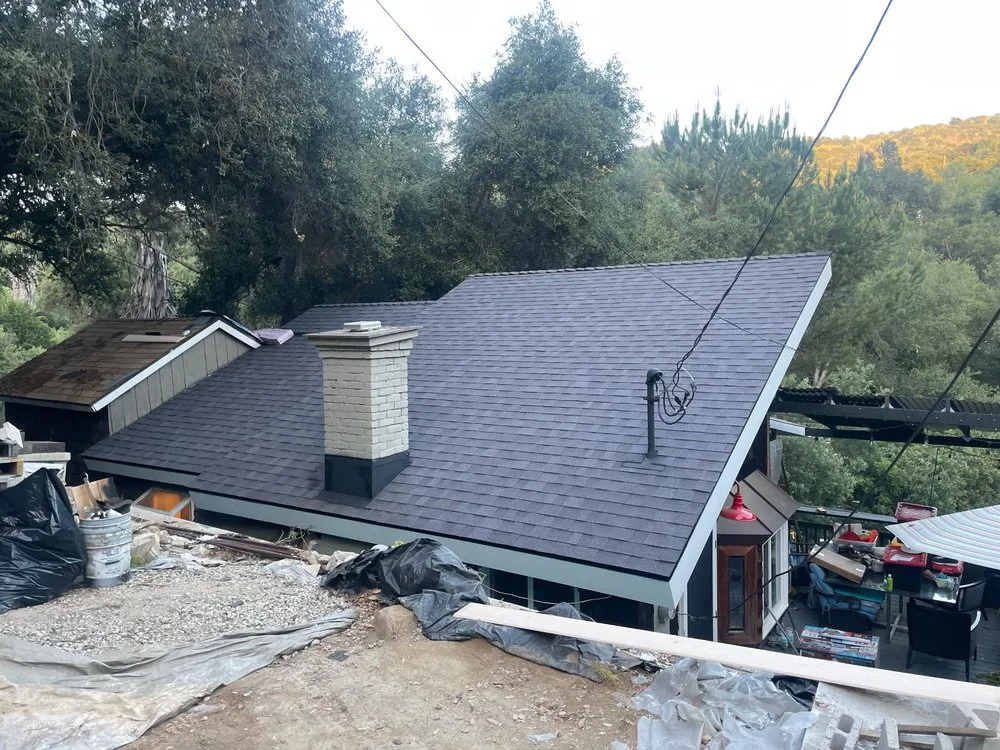 Slide of C&R Roofing