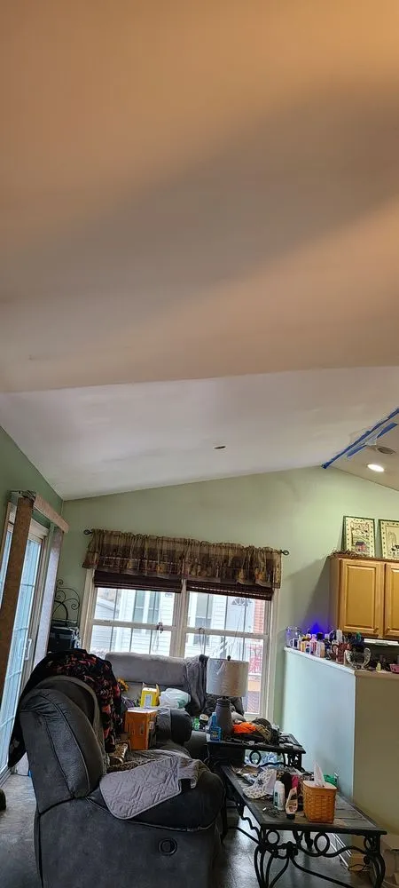 Slide of C&R Roofing