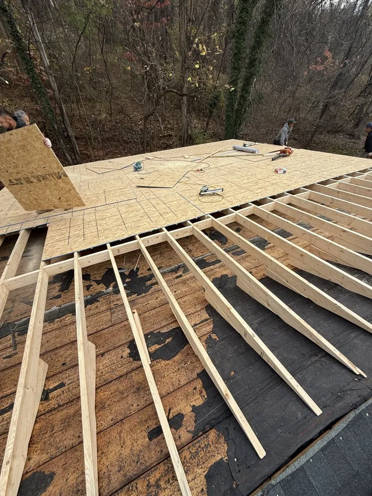 Slide of C&R Roofing