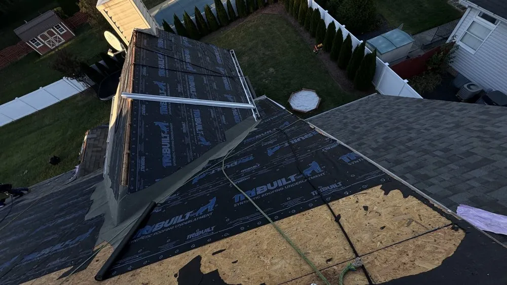 Slide of C&R Roofing