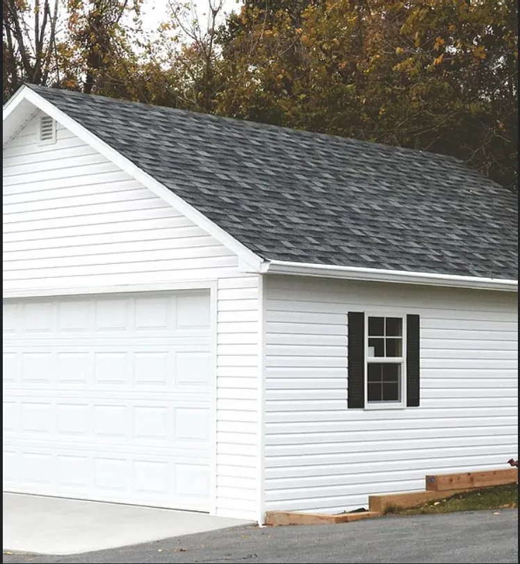 Top-rated residential roofing service in Boyds, MD by Craftsman Construction
