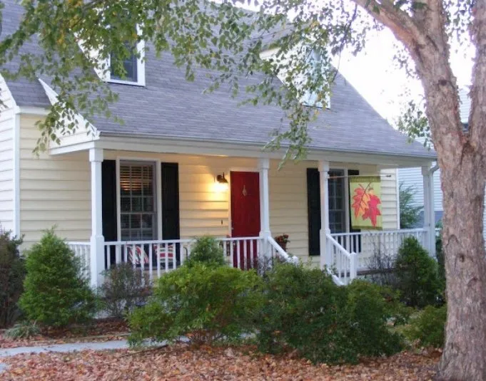 Slide of Craftsman Roofing