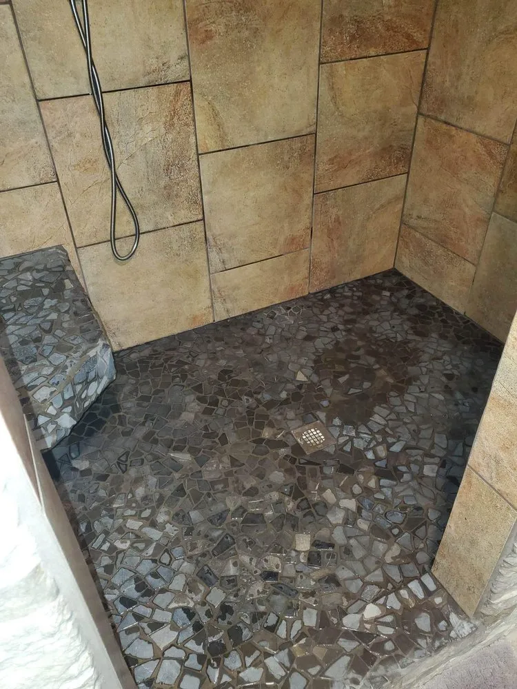 Slide of Craig's Custom Construction