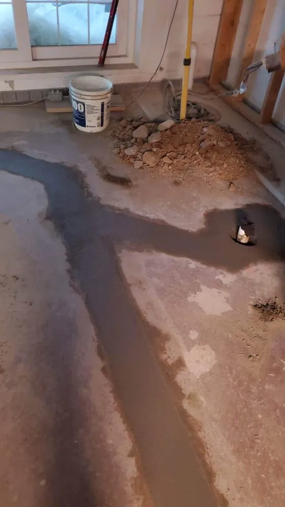 Slide of Craig's Custom Construction