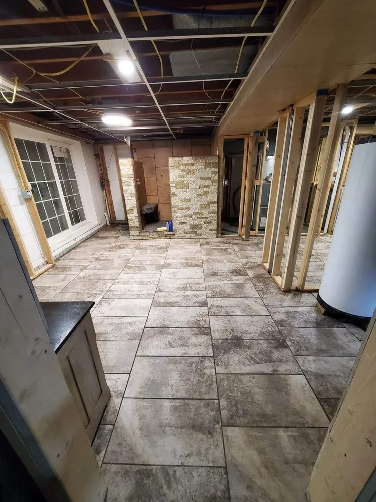 Slide of Craig's Custom Construction