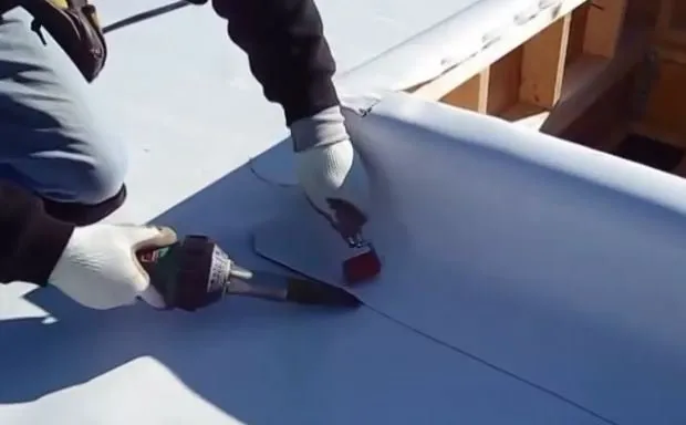 Slide of Crawford Roofing