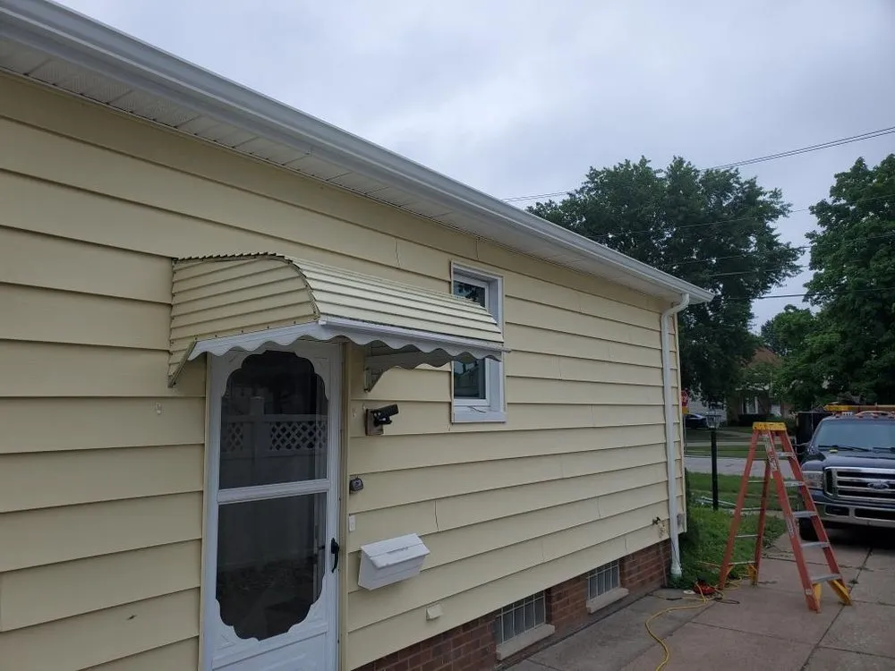 Slide of CRCT Roofing