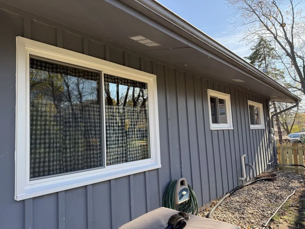 Slide of Cream City Roofing & Siding