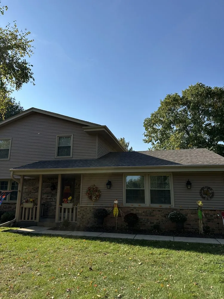 Slide of Cream City Roofing & Siding