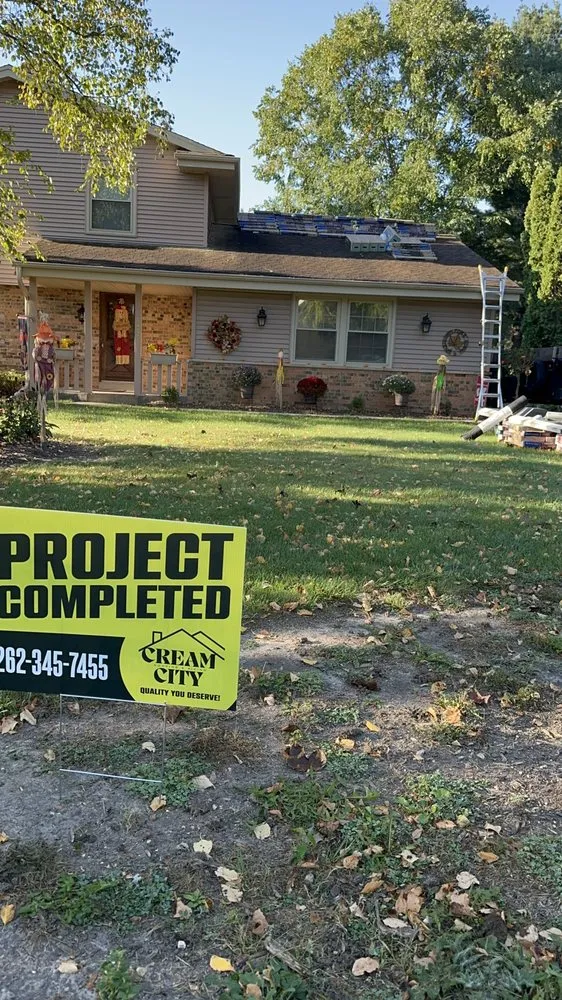 Slide of Cream City Roofing & Siding