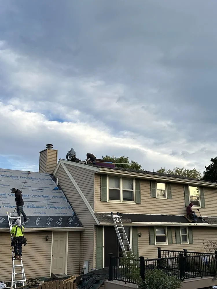 Slide of Cream City Roofing & Siding