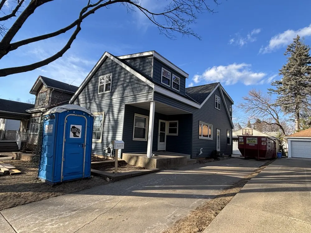 Slide of Cream City Roofing & Siding
