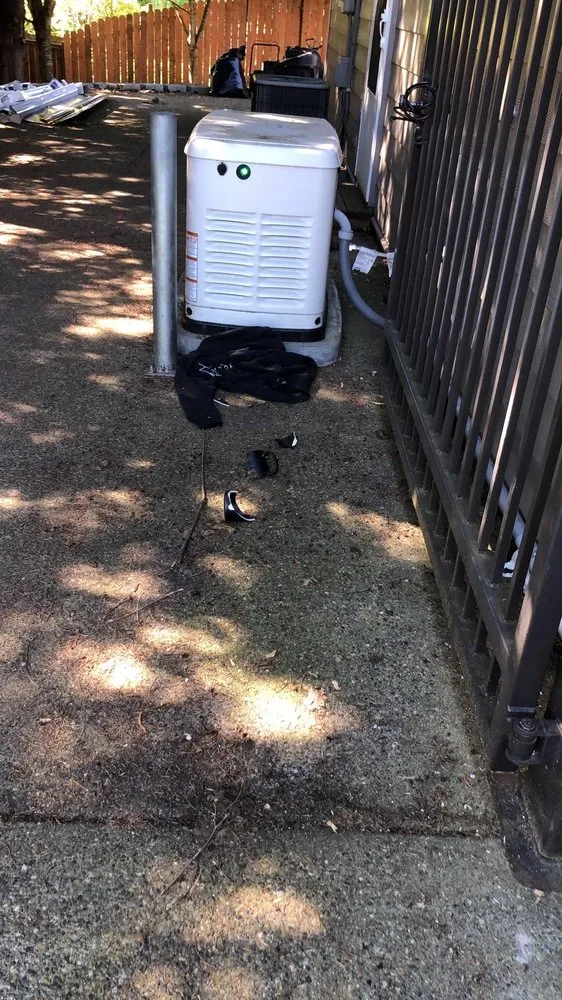 Slide of Creative Effects contracting