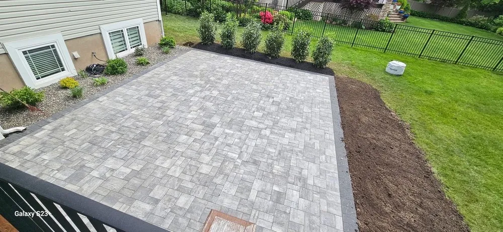 Slide of Creative Paving & Masonry