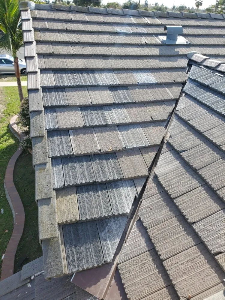 Slide of Creative Roofing