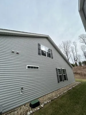 Creed Exteriors Logo