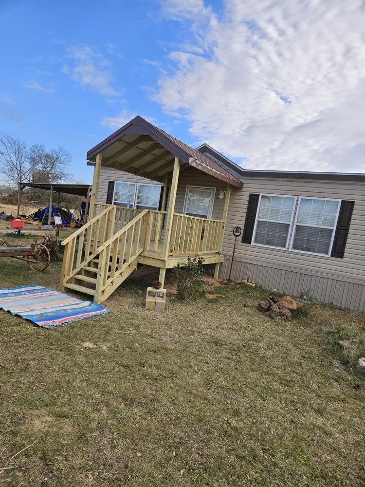Trusted roof replacement experts serving Tennessee Colony, TX - Creekside Construction
