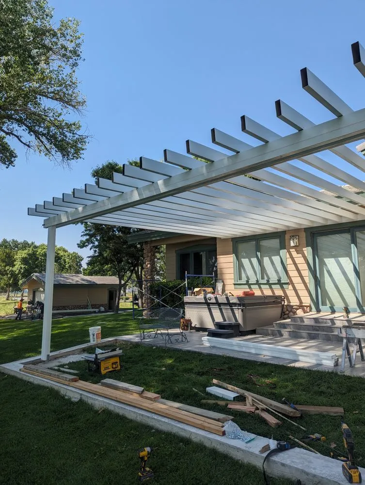 Slide of Creekside Custom Construction