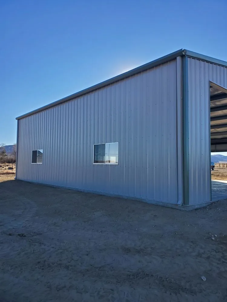 Slide of Creekside Custom Construction