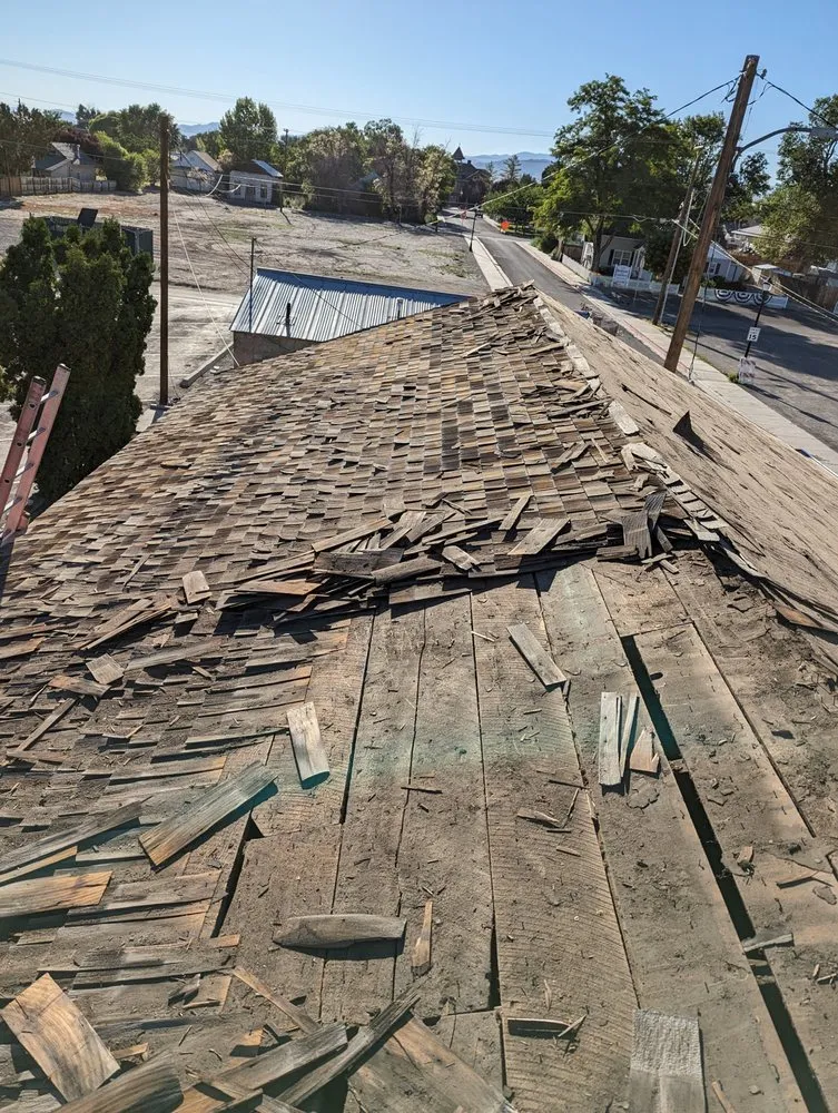 Slide of Creekside Custom Construction