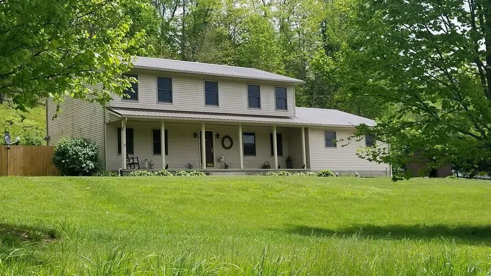 Slide of Creekside Metals