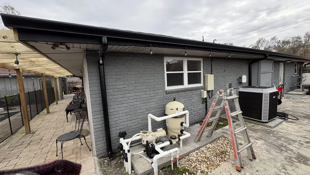 Slide of Crescent City Gutters and Exteriors