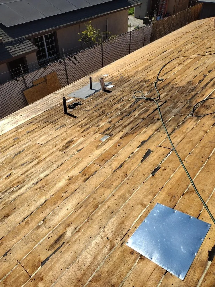 Slide of Crestwood General Contracting