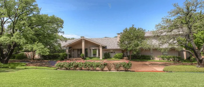 Slide of Crew Construction