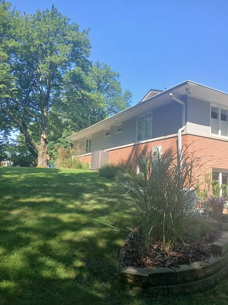 Slide of Crew Roofing & Siding