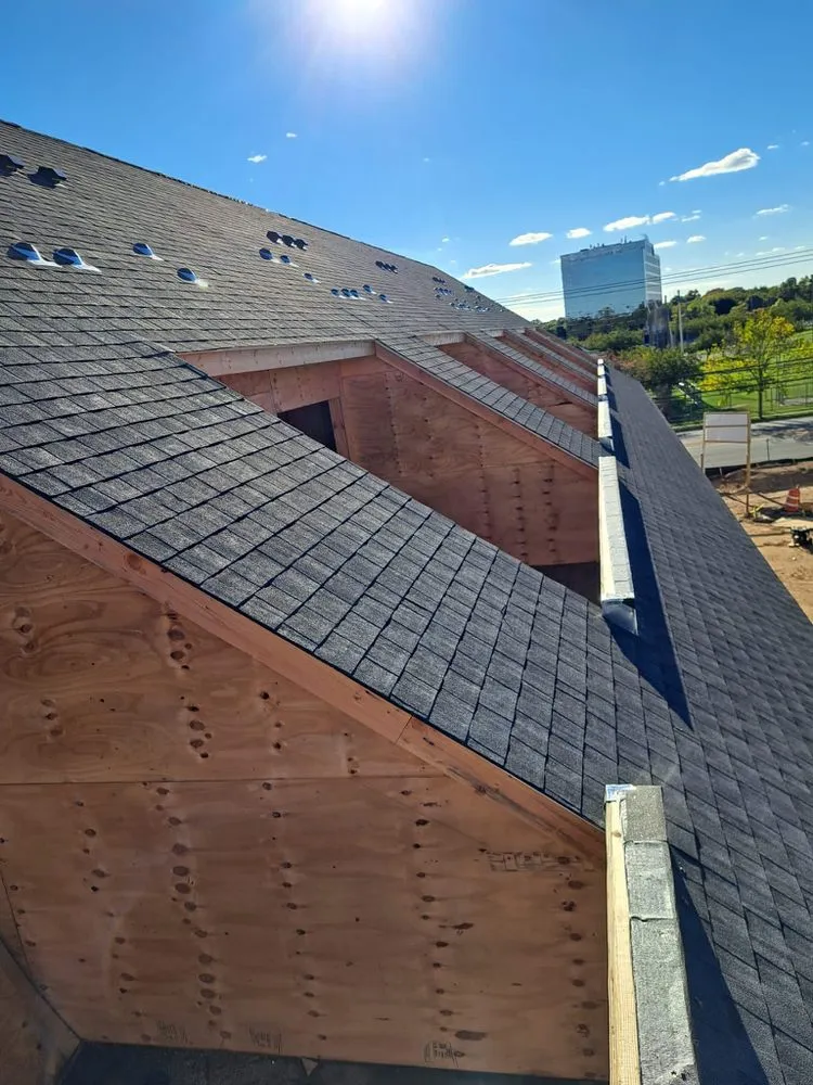 Slide of Cristal Construction