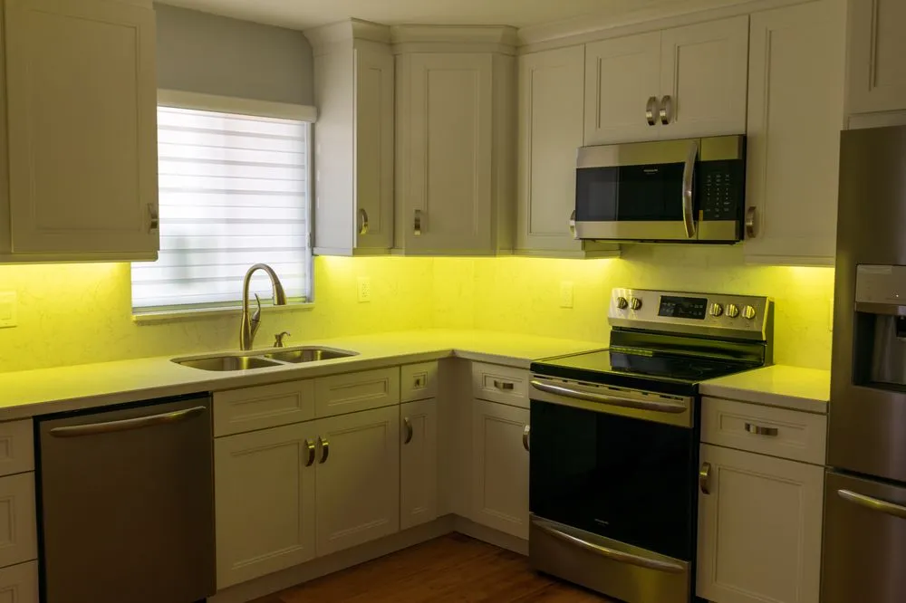 Slide of Cristal Indigo