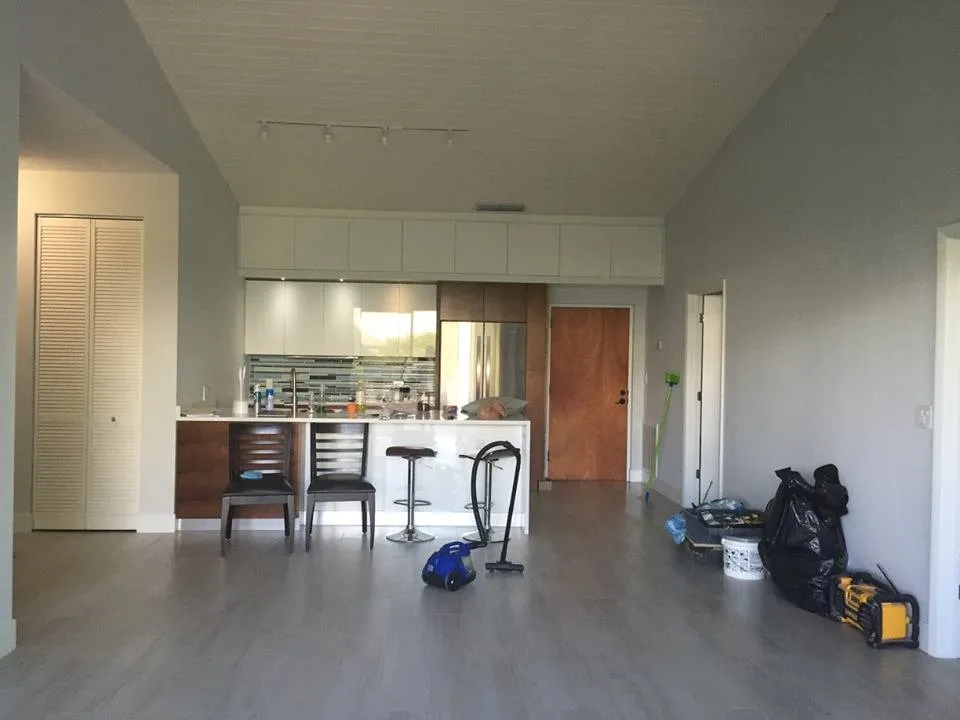 Slide of Cristal Indigo