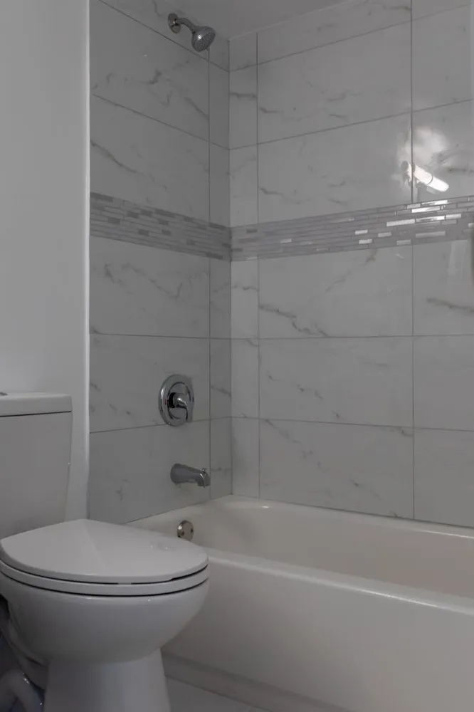 Slide of Cristal Indigo