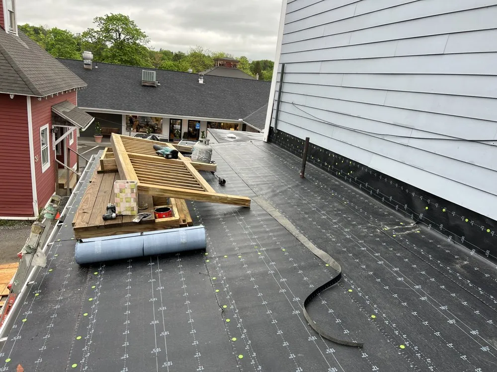 Slide of Cristhians Constructions