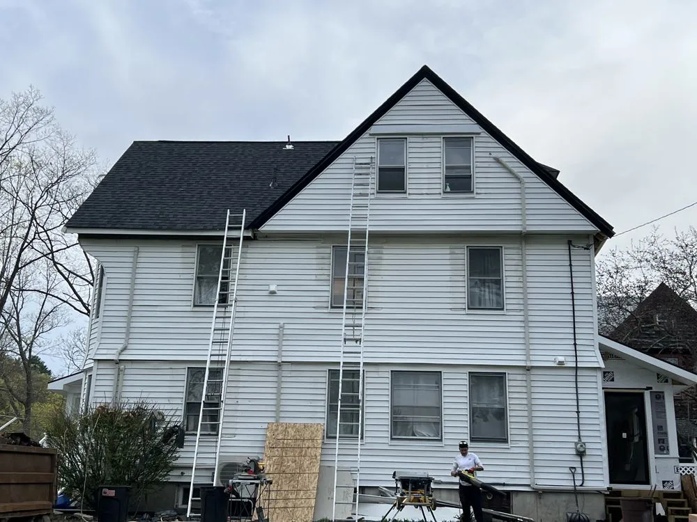 Slide of Cristhians Constructions