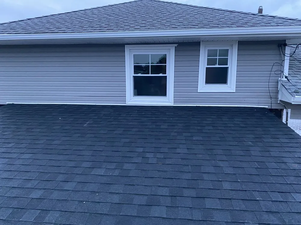 Slide of Cristhians Constructions