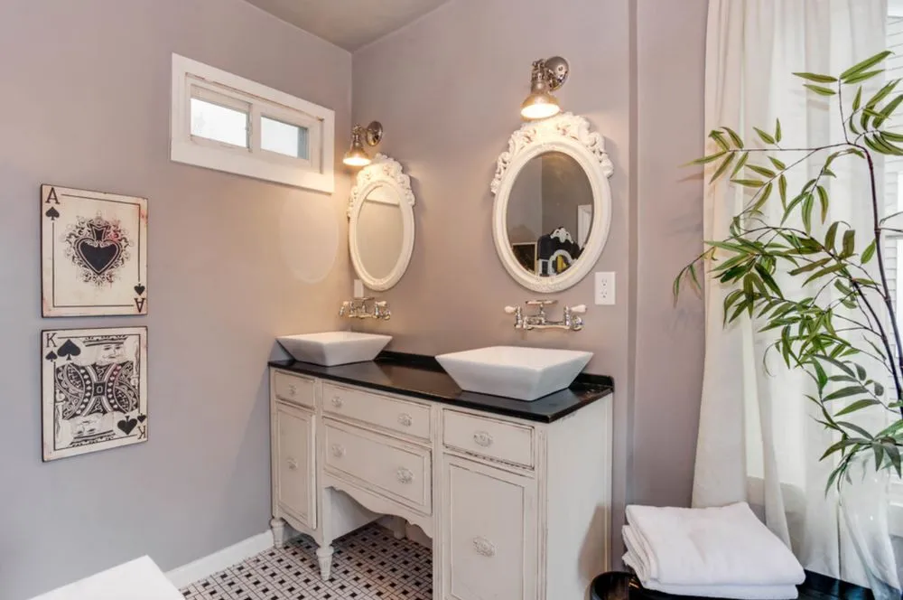 Slide of Croatan Roofing