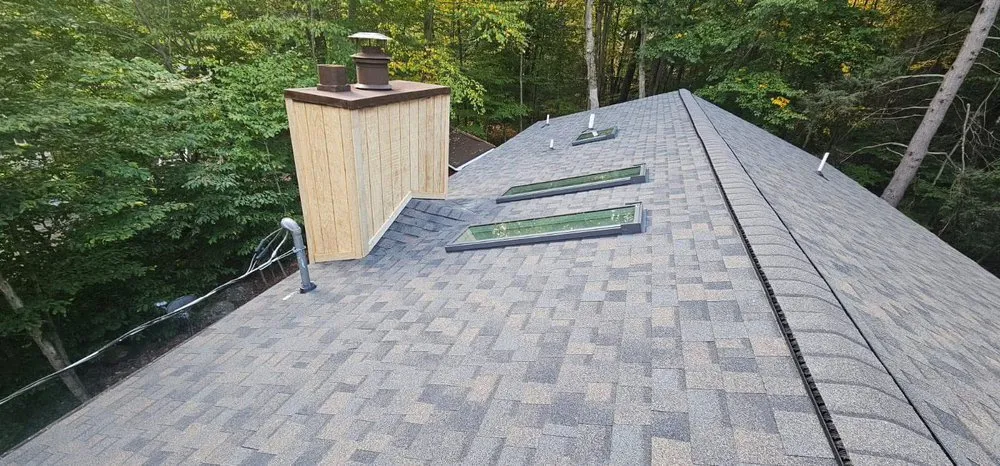 Professional roof repair experts serving Lake Ariel, PA - Crooked Ladder Roofing